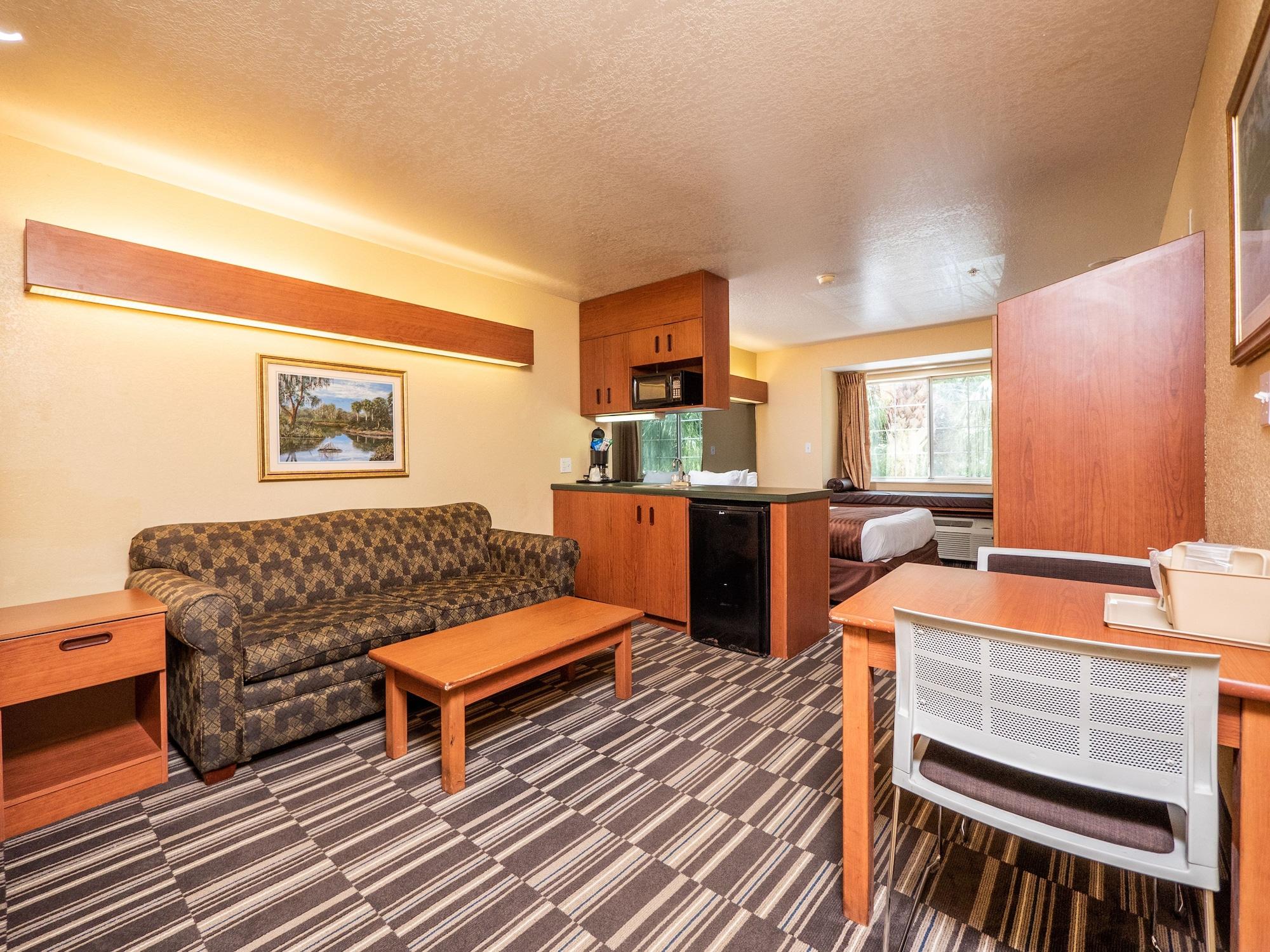Microtel Inn And Suites Ocala Buitenkant foto