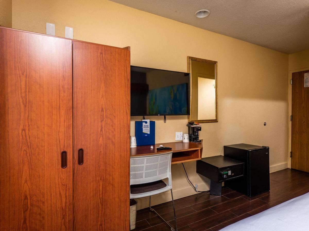 Microtel Inn And Suites Ocala Buitenkant foto
