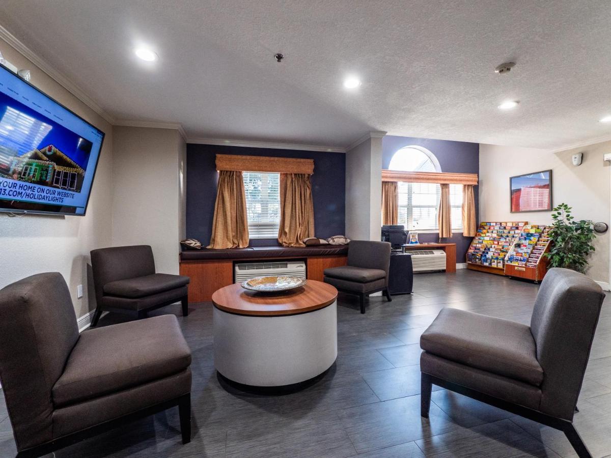 Microtel Inn And Suites Ocala Buitenkant foto